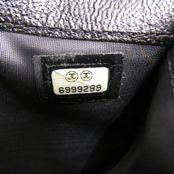 CHANEL Black Lambskin Leather Logo Wallet - Picture 8 of 10